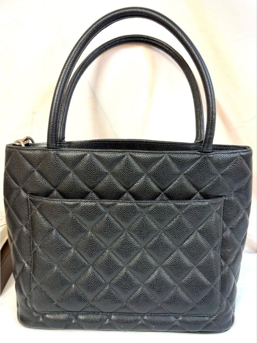 Chanel Medallian Tote - Picture 3 of 4